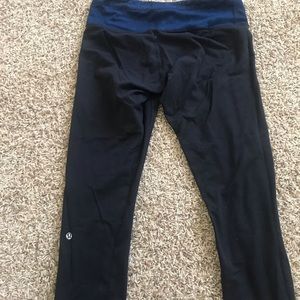 Authentic Lululemon cropped leggings